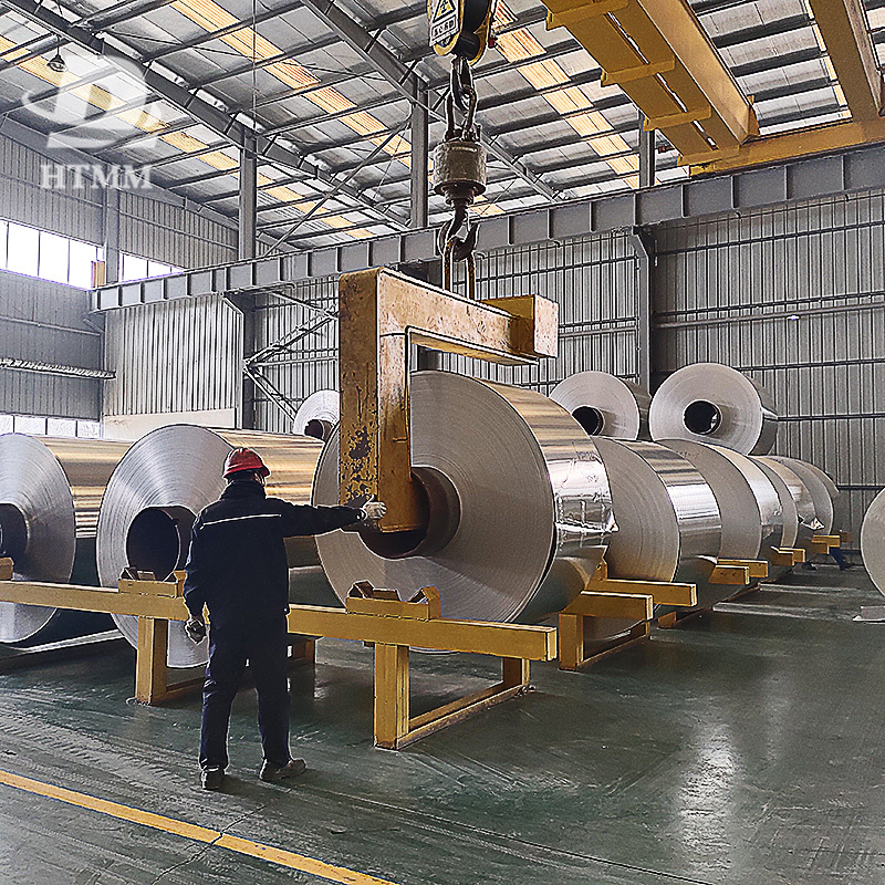 What is the difference between food-grade and industrial aluminum foil jumbo roll?